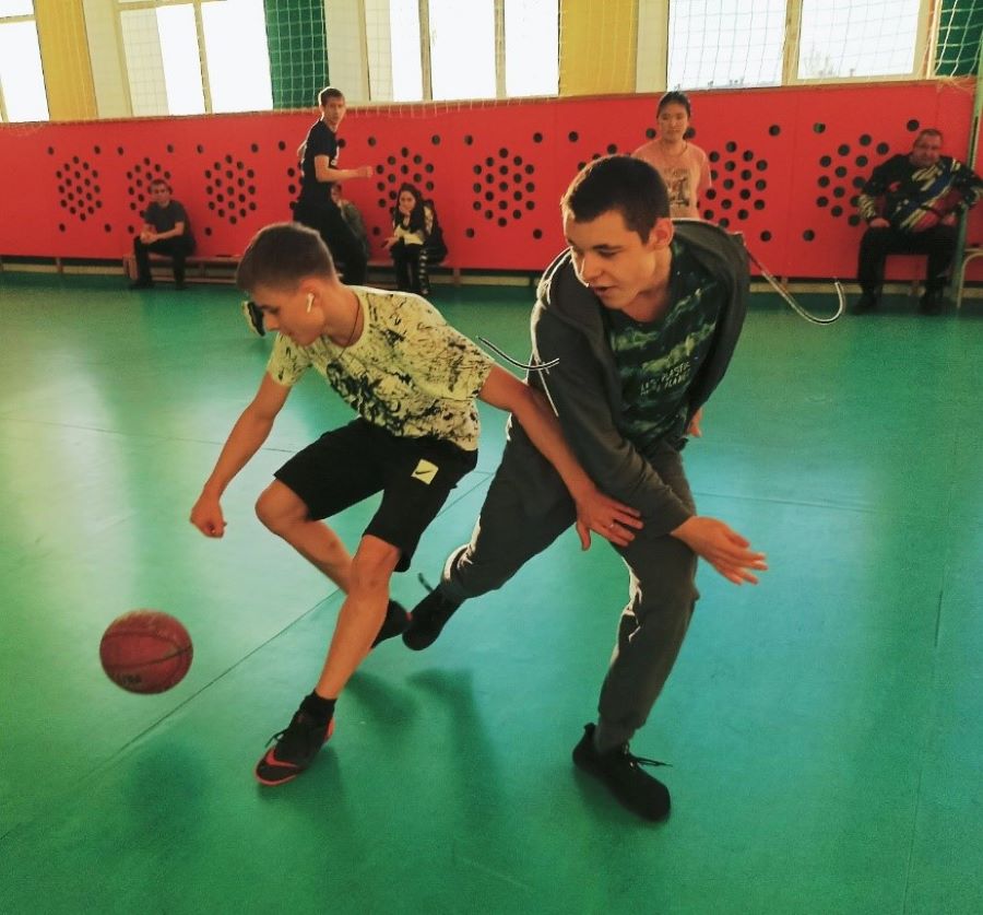 basketbol011223
